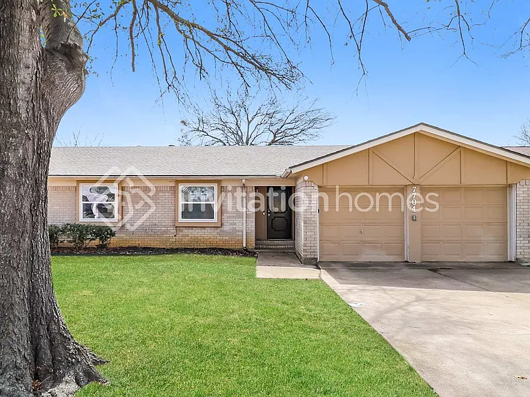 7704 Cedar Park Ave — Photo 1