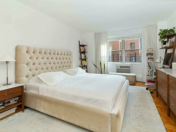 4th image of 1175 York Ave APT 5B