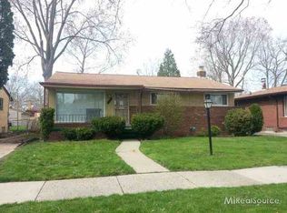 13650 Pearson St, Oak Park, MI 48237