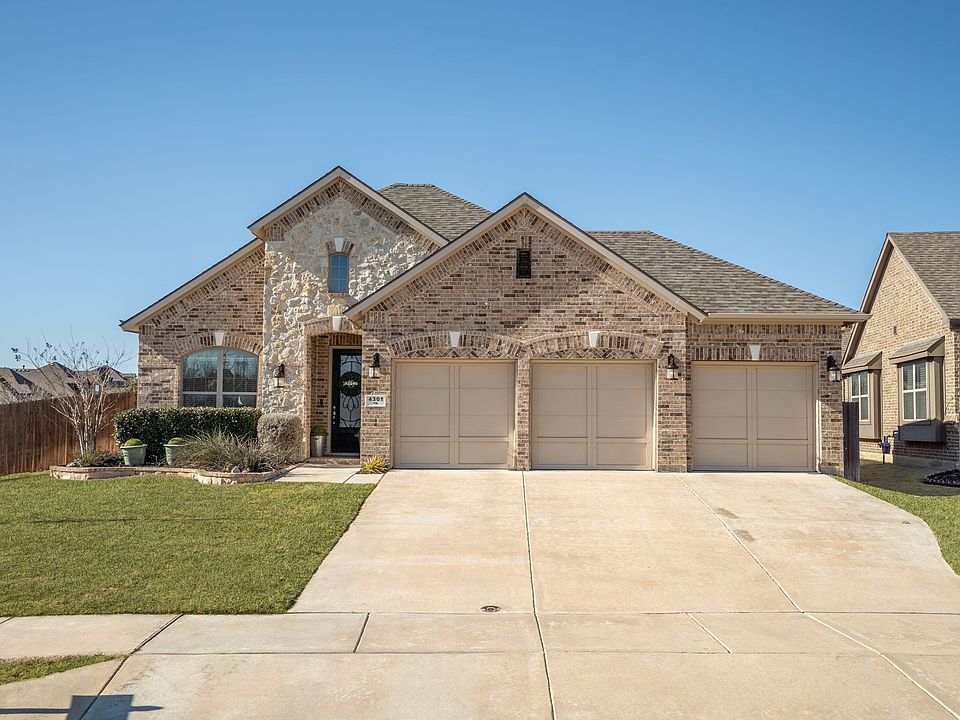 1st image of 4301 Green Teal St