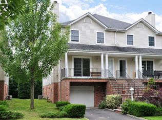 132 Woodruff Ave, Scarsdale, NY 10583