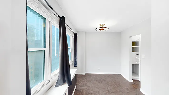 Rented by Keller Williams NYC | media 6