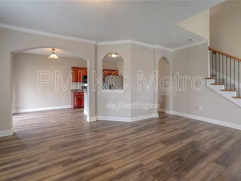 8921 Inkster St — Photo 7