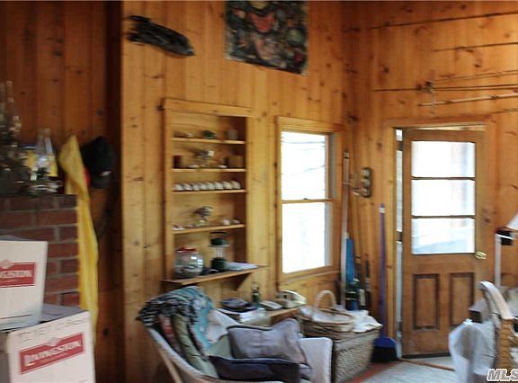 3rd image of 166 Pine Walk