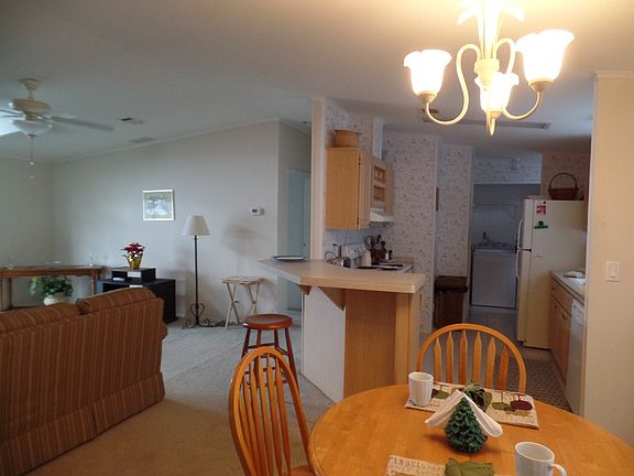 3rd image of 25811 Alicia Dr.