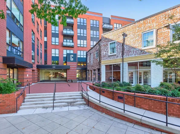 200 Garrett St Unit 507, Charlottesville, VA 22902
