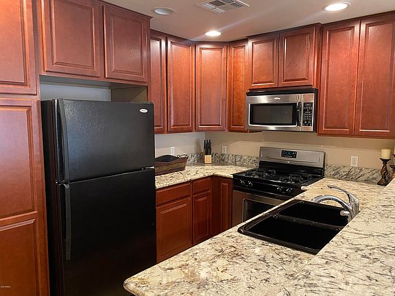 5th image of 5450 E Deer Valley Dr Unit 2019