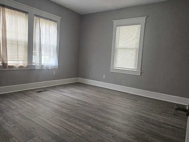 6532 Rosemont Ave #2 — Photo 14