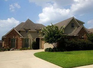 625 Bitter Pecan Dr, Bossier City, LA 71111
