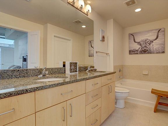 5th image of 1700 Bassett St Unit 1718