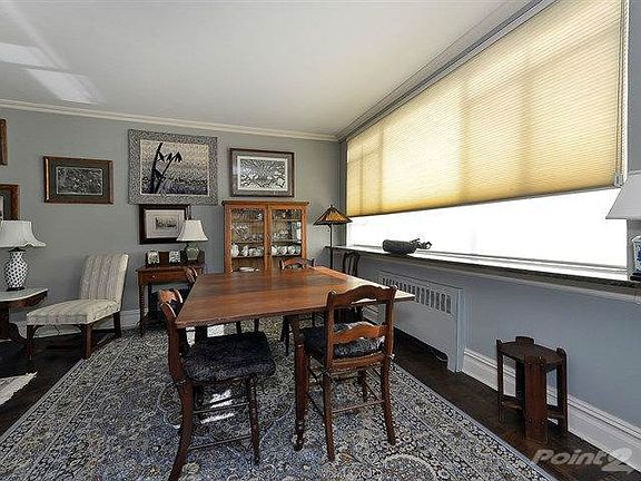 005_Dining Room