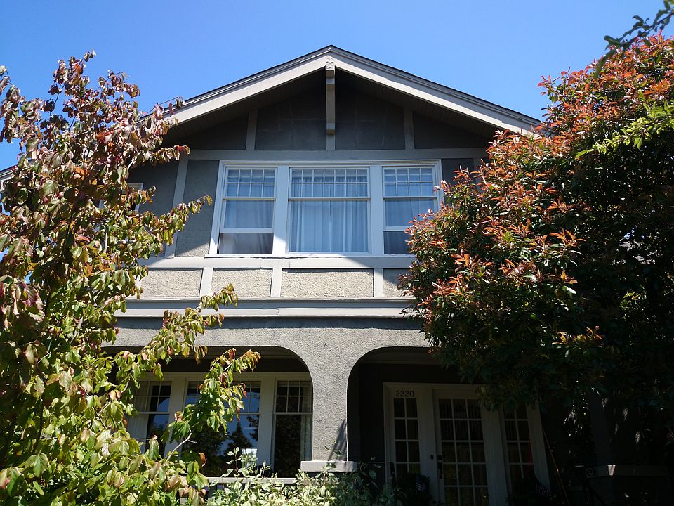2nd image of 2220 Federal Ave E