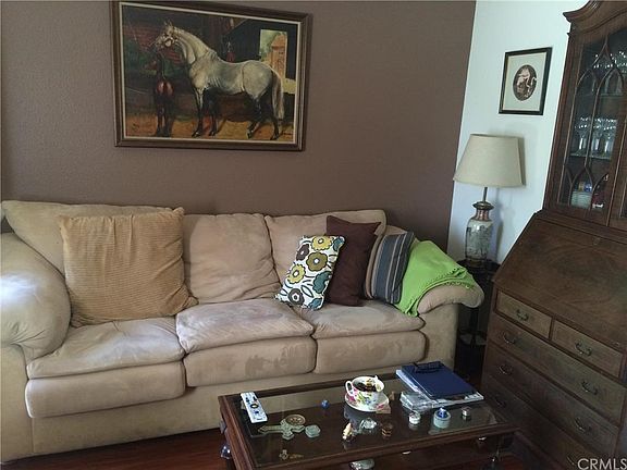 3rd image of 185 Whitney Ave APT 3
