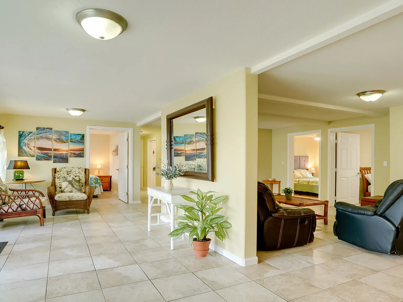 Nihi St, Honolulu — Photo 2