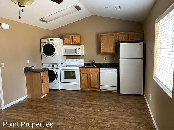 3rd image of 444 E Broadway Ave APT B