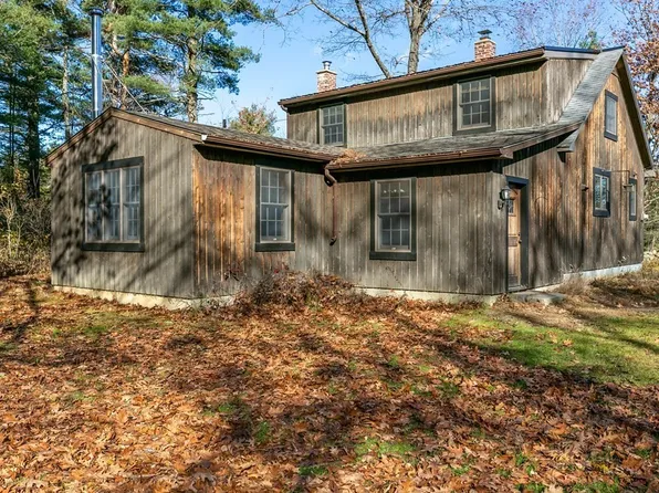 203 Brooks Rd, Templeton, MA 01468