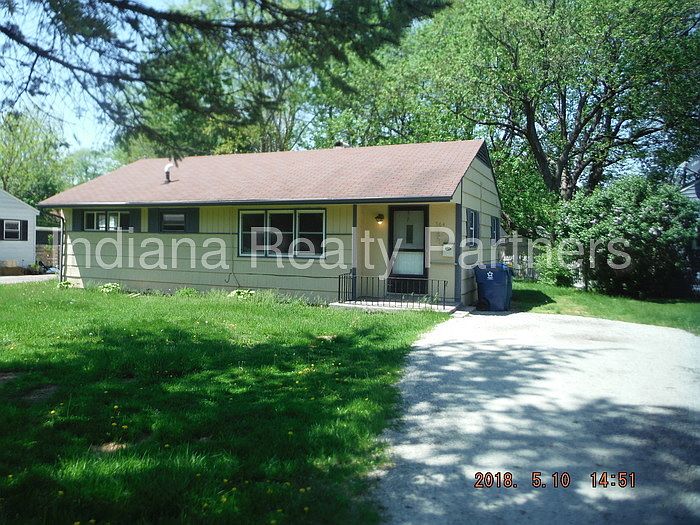 1st image of 564 Vista Dr