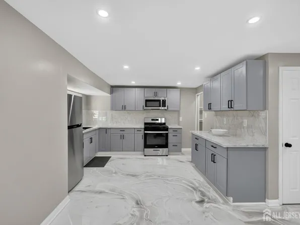701 W Park Ave, Lindenwold, NJ 08021