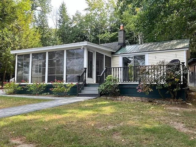 75 Winter Rd — Photo 7