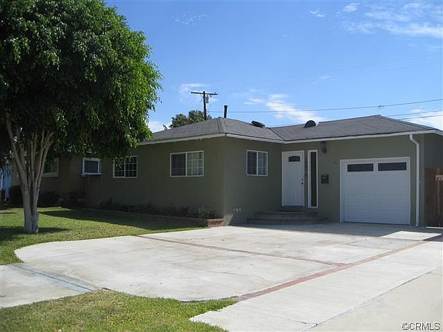 1st image of 15070 Dunton Dr