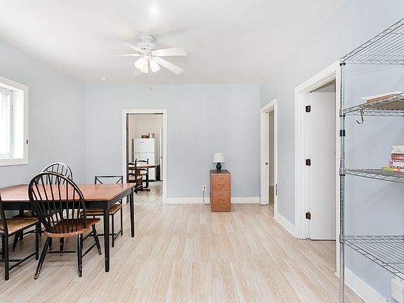 3rd image of 2603 Casmere St
