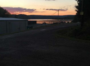 664 Hilltop Cir, Spring City, TN 37381