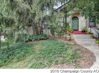 609 S New St, Champaign, IL 61820