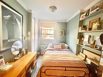 Rented by Century 21 Premier 