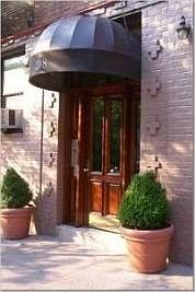 5th image of 208 E 70th St APT 6A