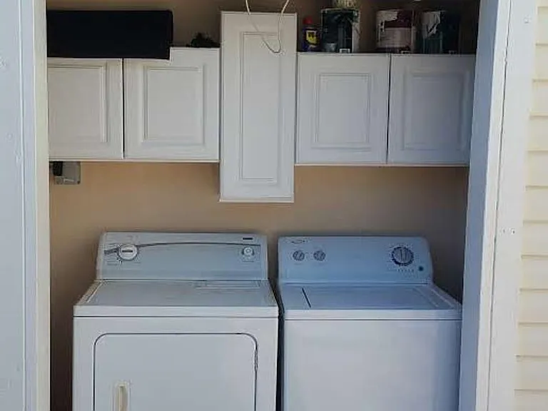 2919 Greenwood Ave — Photo 14