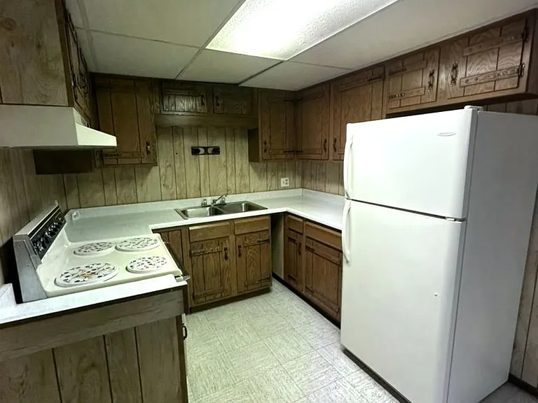 825 W Arapahoe Ave — Photo 4