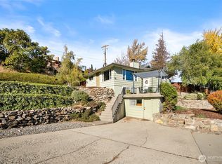 1216 Crawford Avenue, Wenatchee, WA 98801