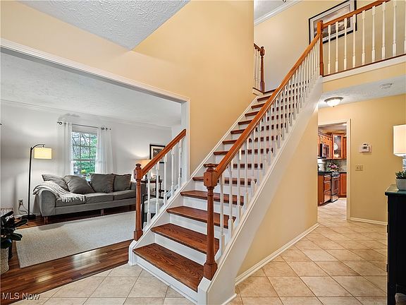 4th image of 35451 Tiffany Ct