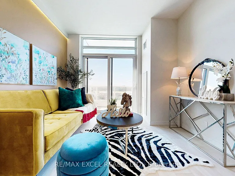 8 Beverley Glen Blvd #802 — Photo 3