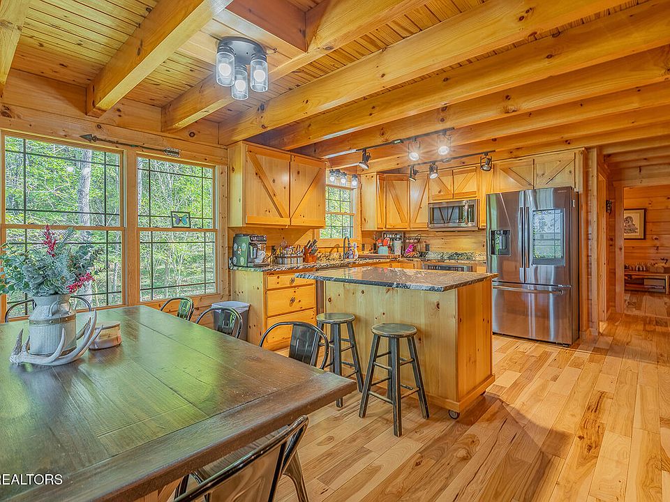 10th image of this home