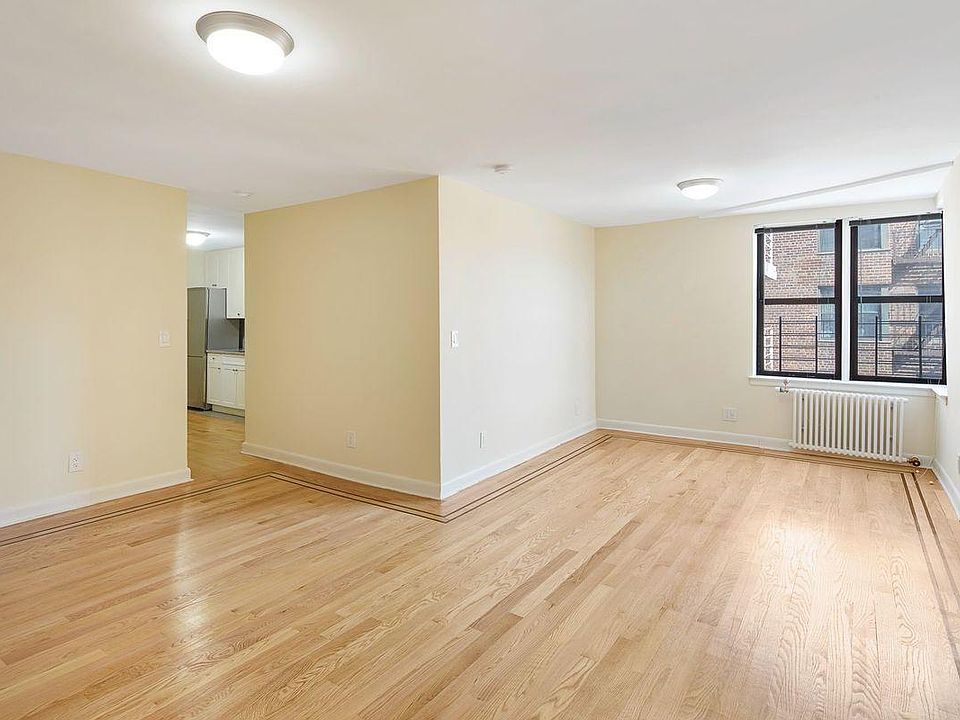 2nd image of 5301 32nd Ave APT 3J