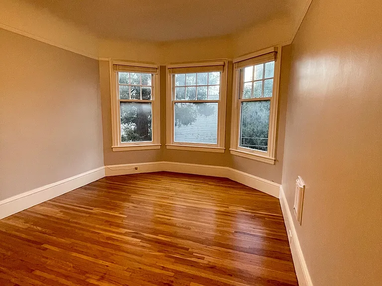 2070 Fell St #8 — Photo 5