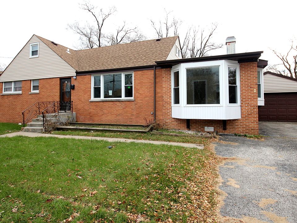 1st image of 10129 W Palmer Ave