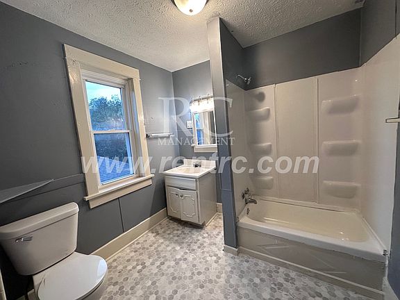 5th image of 1101 Chandler St
