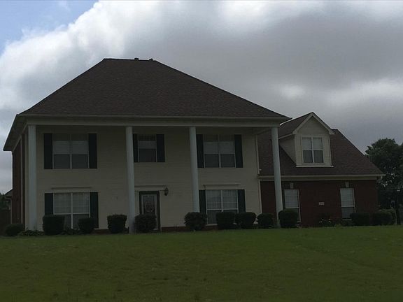 3rd image of 3312 Marcia Louise Dr #D