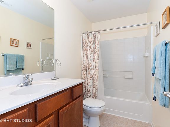 3rd image of 651 N Fox Trl Unit 651