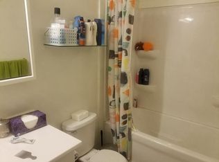 1018 Ingot St APT 2, Hancock, MI 49930