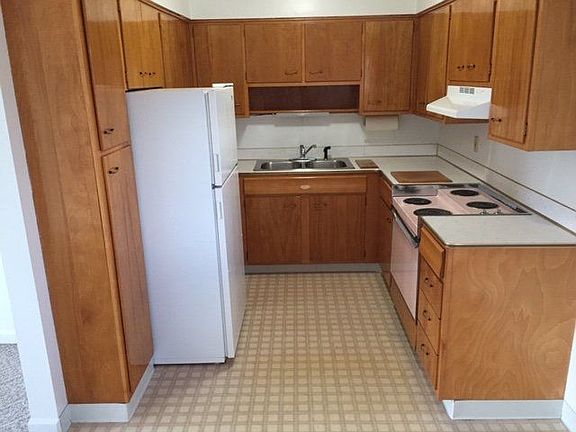 2nd image of 1209 Avenue C APT 8