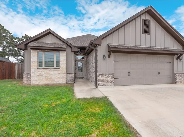 1014 Copperas Bnd, Caldwell, TX 77836