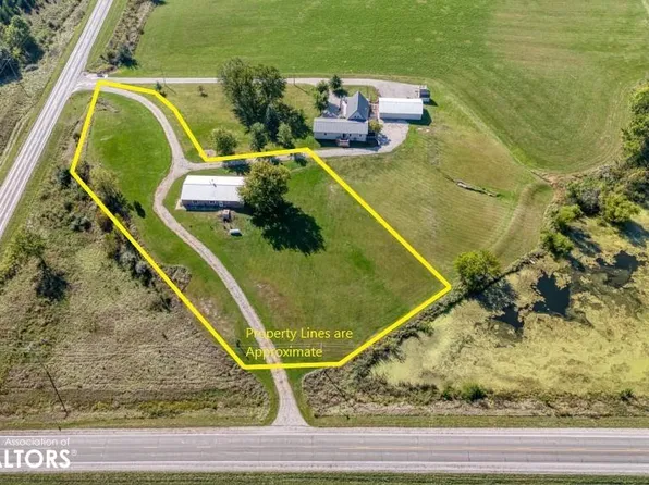 10551 160th Ave, Moravia, IA 52571