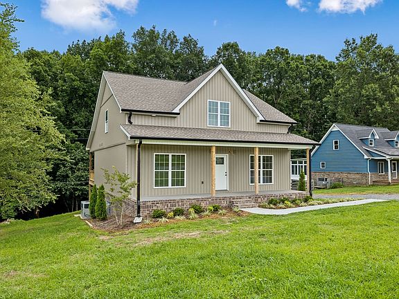 4th image of 72 Forkum Ln