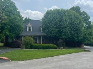 920 Smith Ct, Bowling Green, KY 42103