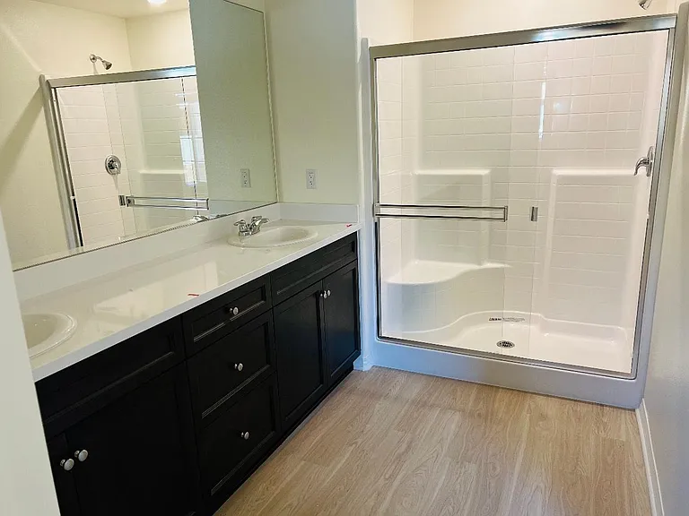 24119 Tuscany Ave — Photo 6