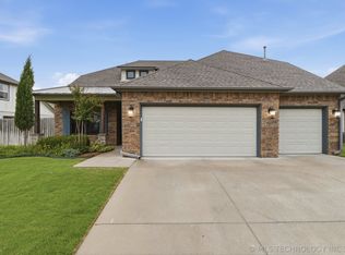 8705 S Quanah Ave W, Tulsa, OK 74132