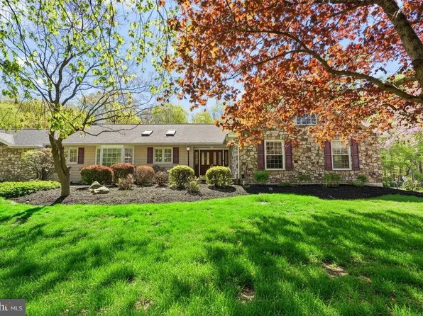 5774 S Deer Run Rd, Doylestown, PA 18902